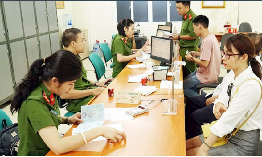  Quận Ba Đình: Hoàn thành 100% cấp CCCD gắn chíp cho công dân từ đủ 14 tuổi